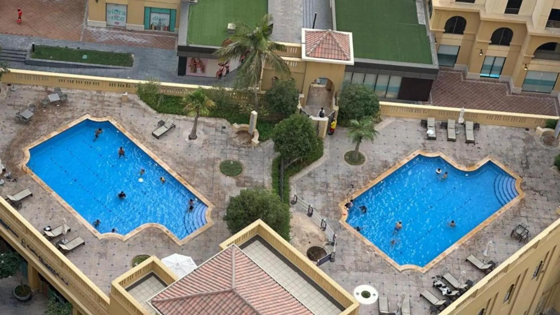 Ahlan Furnished Full Apartment Marina Cityview Jbr Beach For Families ドバイ