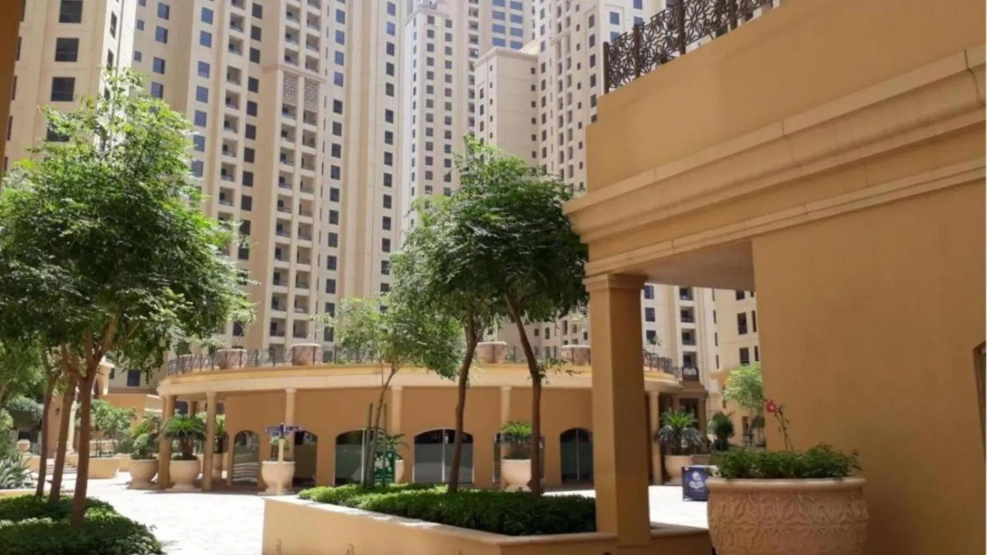 Ahlan Furnished Full Apartment Marina Cityview Jbr Beach For Families ドバイ
