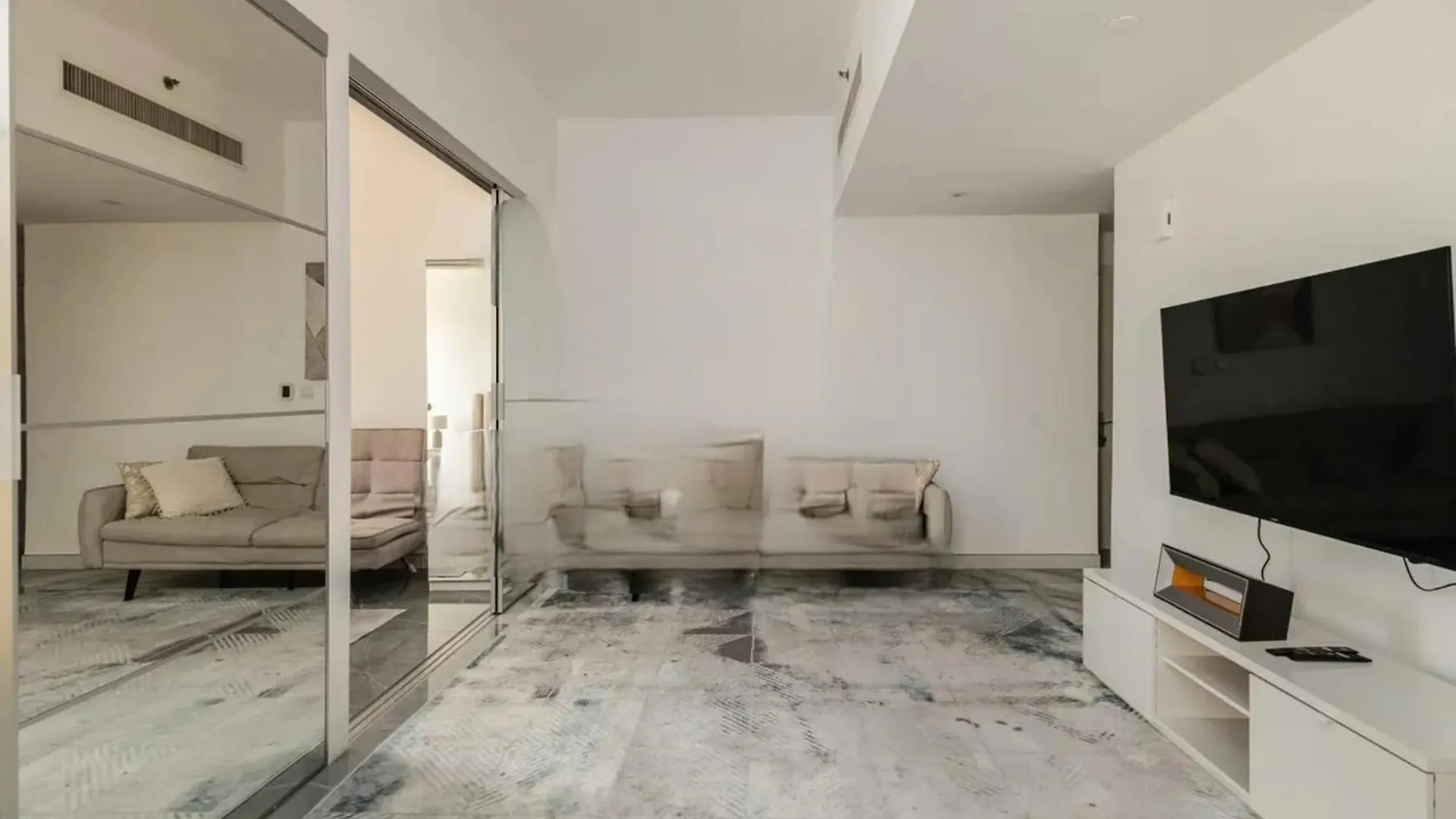 Ahlan Furnished Full Apartment Marina Cityview Jbr Beach For Families ドバイ